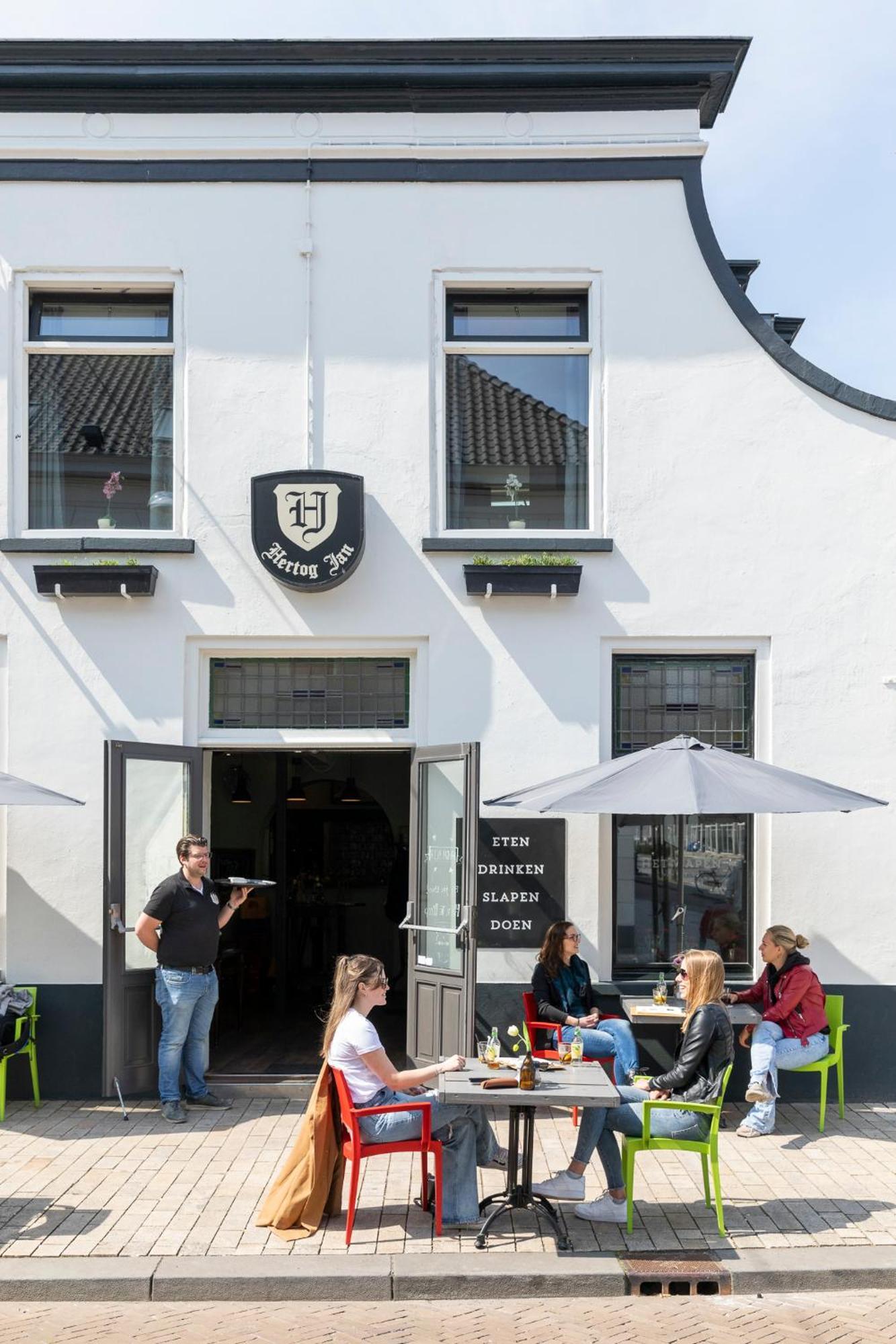 Herberg, Het Wapen Van Tilburg Eksteriør bilde